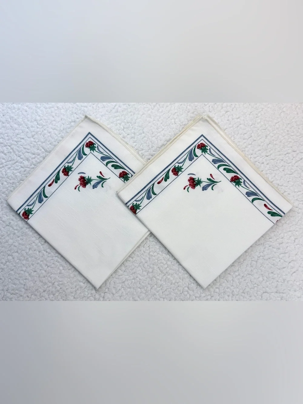 (VTG) LENOX LINENS BY SUNWEAVE • 1989 Floral Cloth Napkins, Set of 2